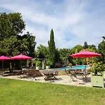 Les Orangeries מלון