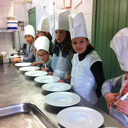 Hotel Les Orangeries Lussac-les-Châteaux