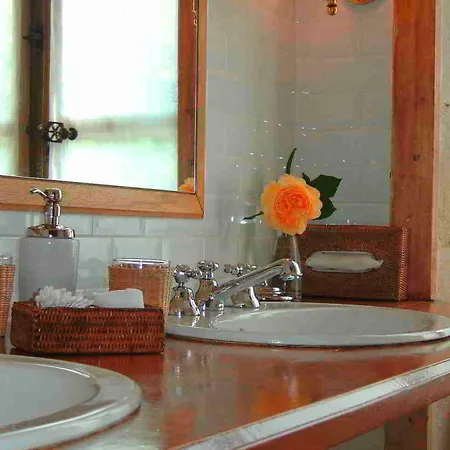 Hotel Les Orangeries Lussac-les-Châteaux