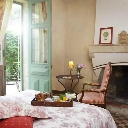 Les Orangeries Hotel 3*