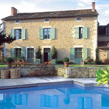 Les Orangeries Hotel Lussac-les-Chateaux