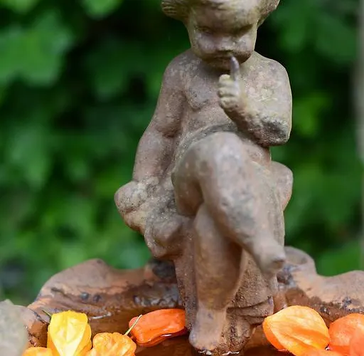 Les Orangeries Hotel