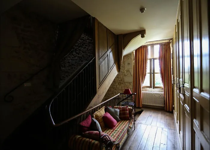 Les Orangeries Lussac-les-Chateaux