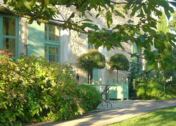 Les Orangeries 3* Lussac-les-Châteaux