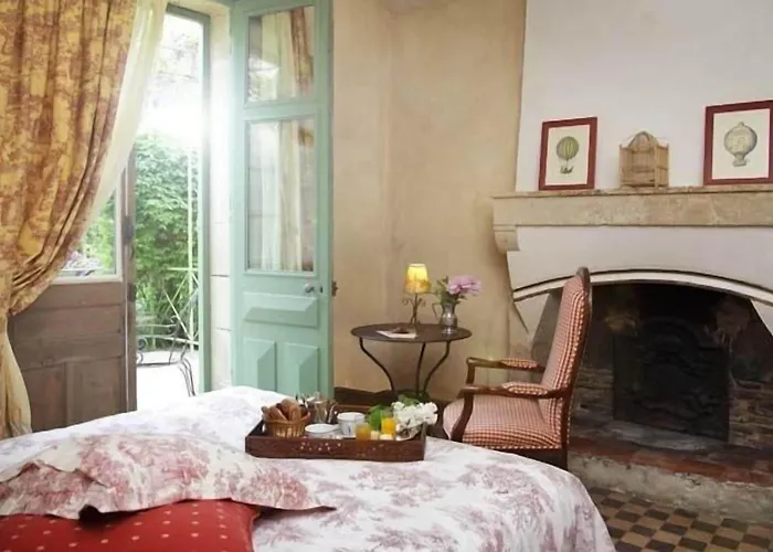 Les Orangeries Hotel 3*